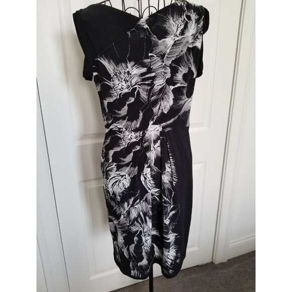 BCBGMaxAzria Sleeveless Black/White Leaf Print Dress w/Front Pockets Size M - Picture 6 of 12